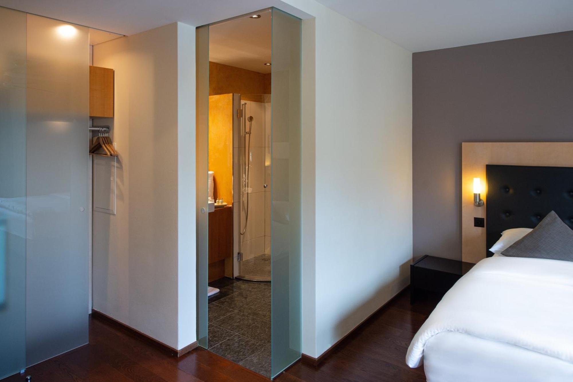 Hotel Uto Kulm - autofrei Bonstetten Zimmer foto